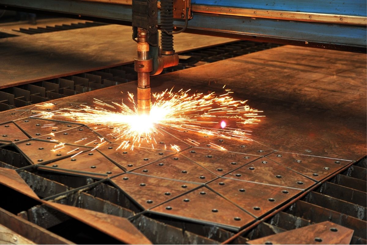 Metal Cutting - Edvan Custom Metal